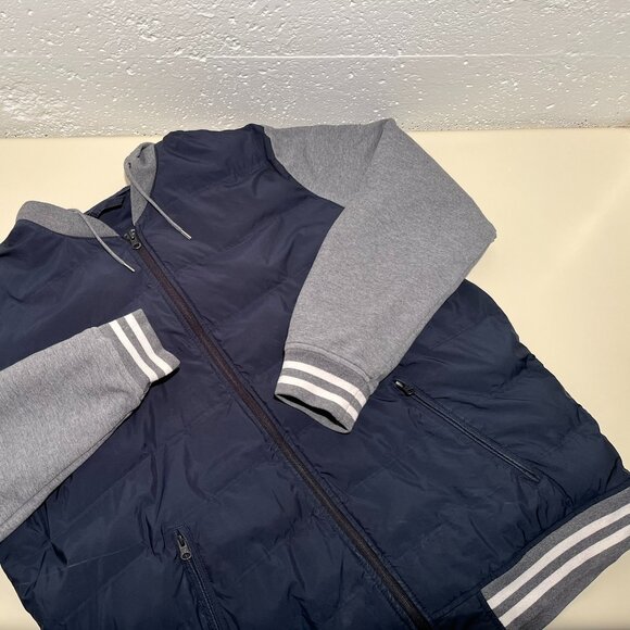 American Eagle Men's Varsity Puffer Jacket with Hood - Picture 2 of 9